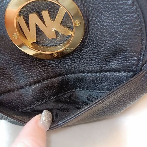 Michael Kors Shoulder Bag - Picture 4 of 10